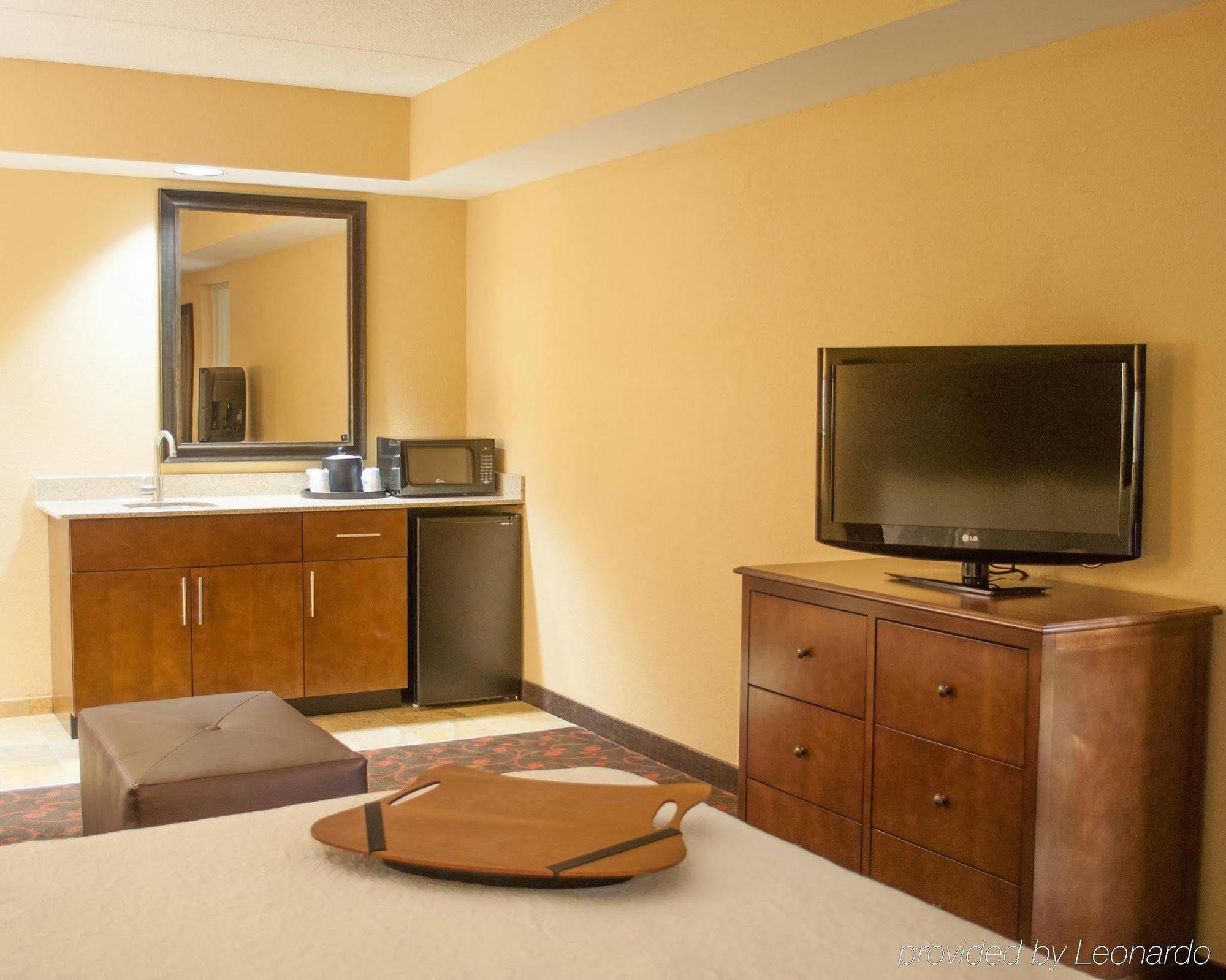 Larkspur Landing Carlisle Hotel Bagian luar foto